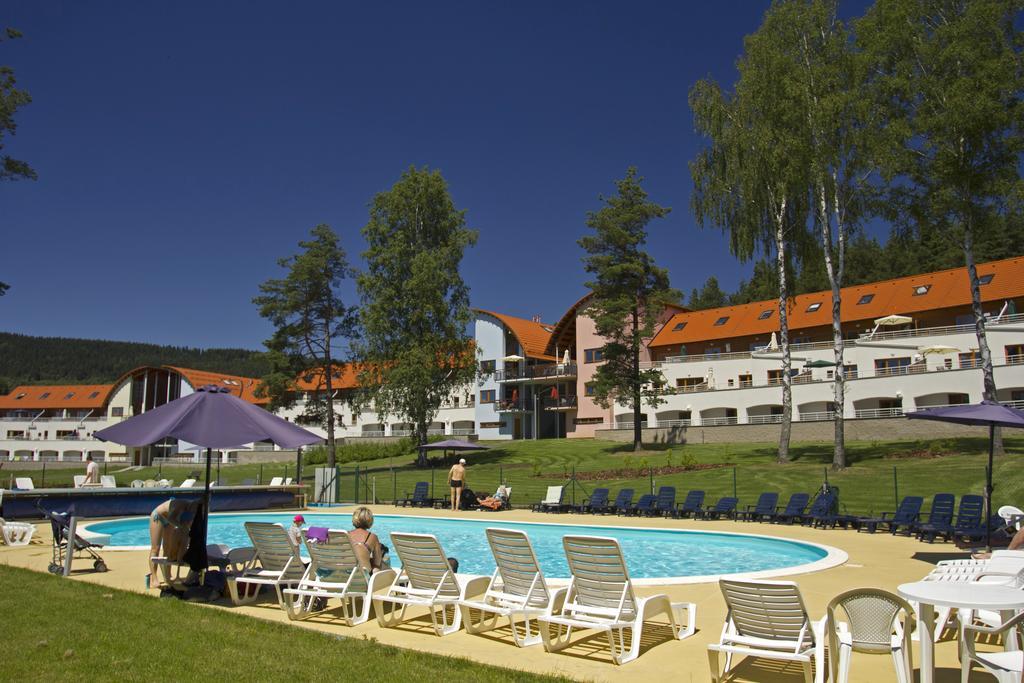 Lipno Lake Resort ลิปโนนัดเวิลตาวู ภายนอก รูปภาพ