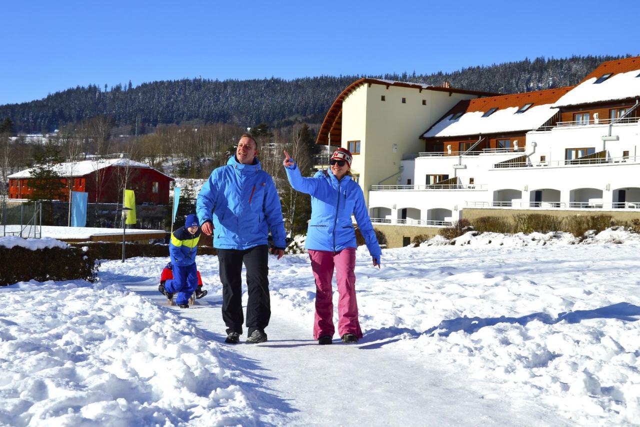 Lipno Lake Resort ลิปโนนัดเวิลตาวู ภายนอก รูปภาพ