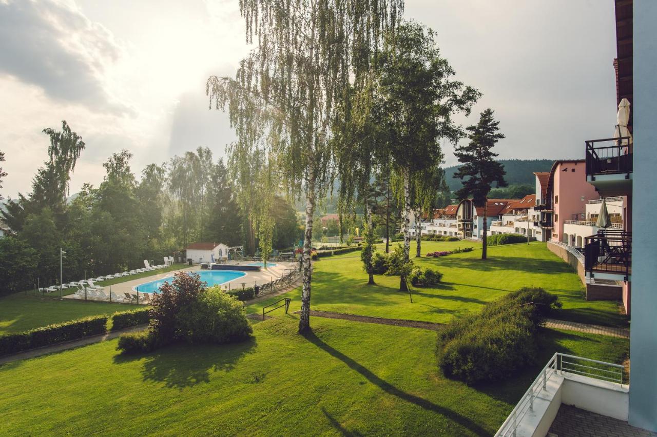 Lipno Lake Resort ลิปโนนัดเวิลตาวู ภายนอก รูปภาพ
