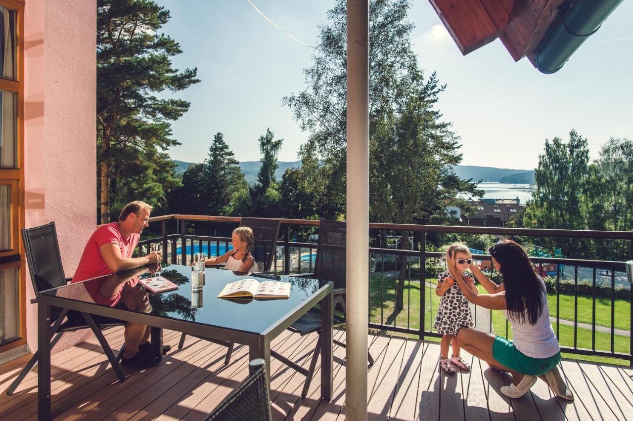 Lipno Lake Resort ลิปโนนัดเวิลตาวู ภายนอก รูปภาพ
